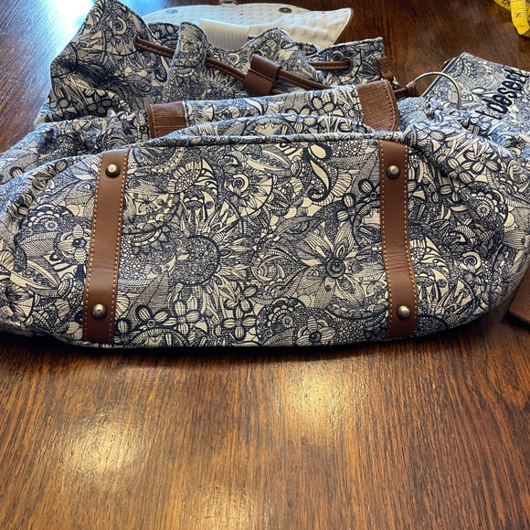 Sakroots euc backpack with matching pouch and owl tassel keychain